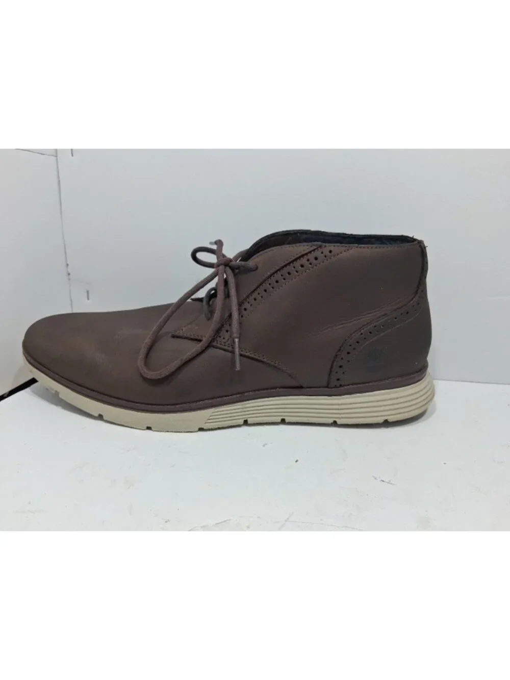 Timberland Chukka Boot; Brown Leathermen  Size US11 Leather Boots A1TO3 Y
